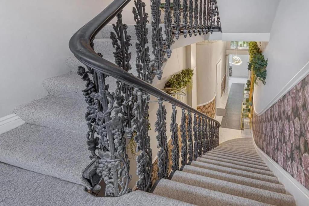 Gorgeous Hyde Park Home With Elevator Access By Tube Metro Stations Londra Esterno foto