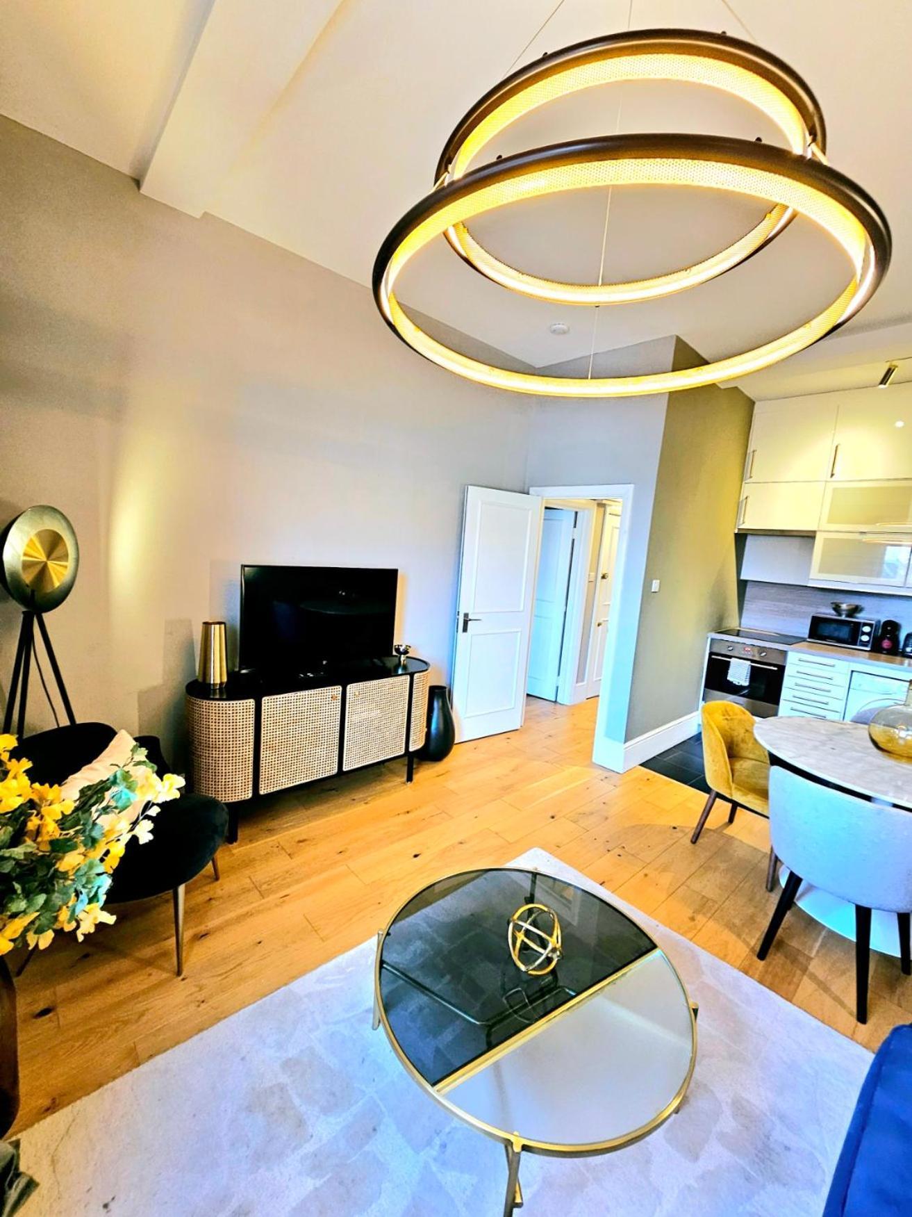 Gorgeous Hyde Park Home With Elevator Access By Tube Metro Stations Londra Esterno foto