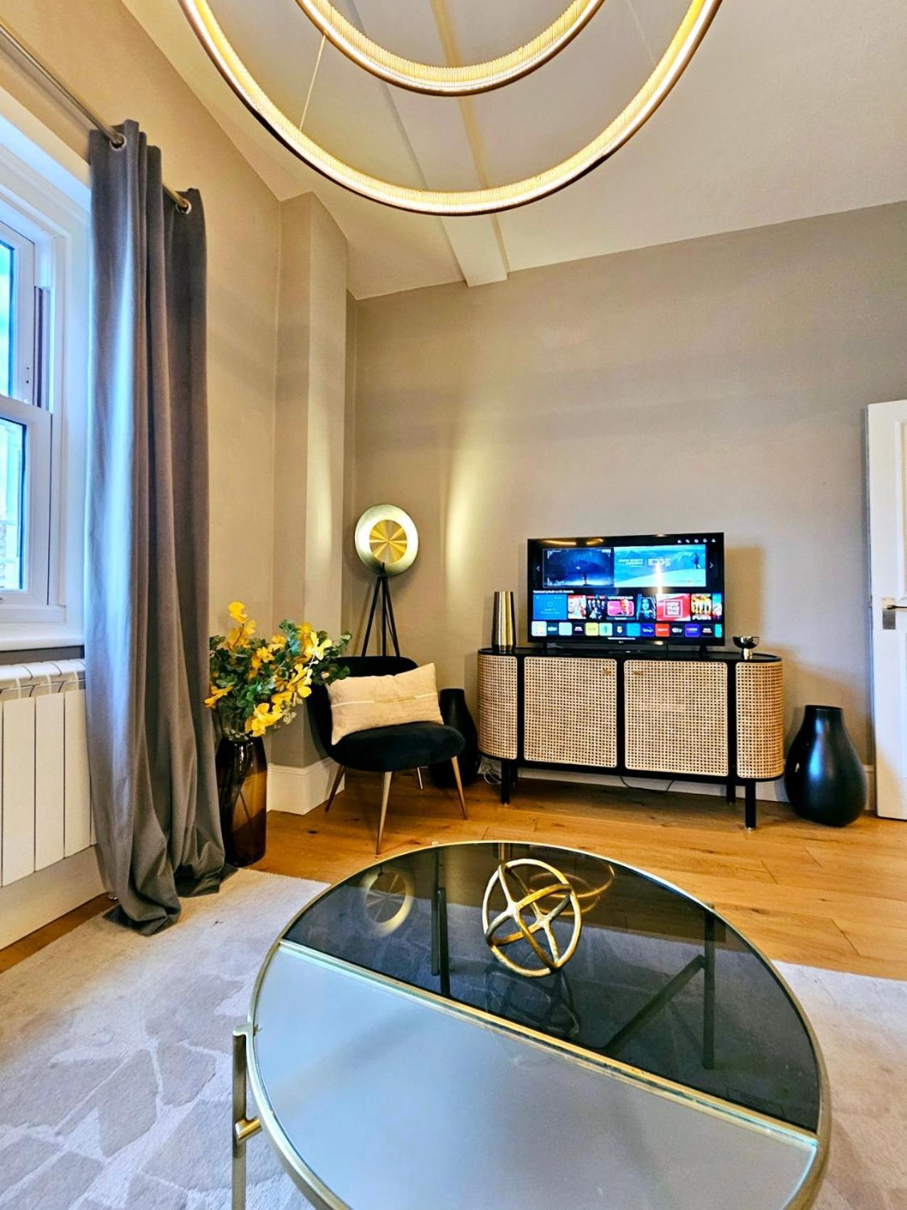 Gorgeous Hyde Park Home With Elevator Access By Tube Metro Stations Londra Esterno foto